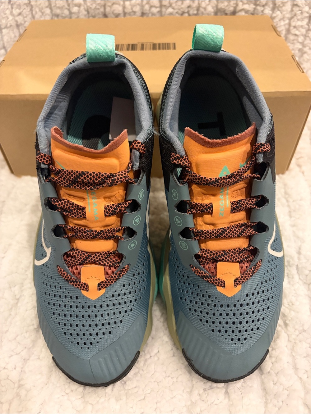 Nike ZoomX Zegama Women’s Trail Running Shoes - Picture 3 of 5